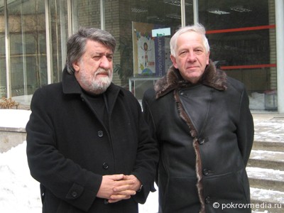 Слева направо: министр культуры Болгарии В. Рашидов и краевед А. Столетов