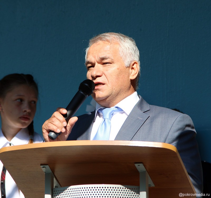 Поздравление главы Администрации г. Покров В. Ш. Аракелова
